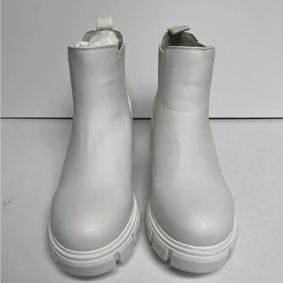 Steve Madden Womens Howler Boot White Size 6.5 M - Picture 3 of 6